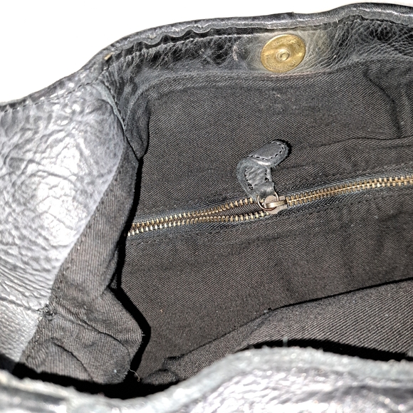 SALE. XL New leather shoulder bag from India - Picture 11 of 16